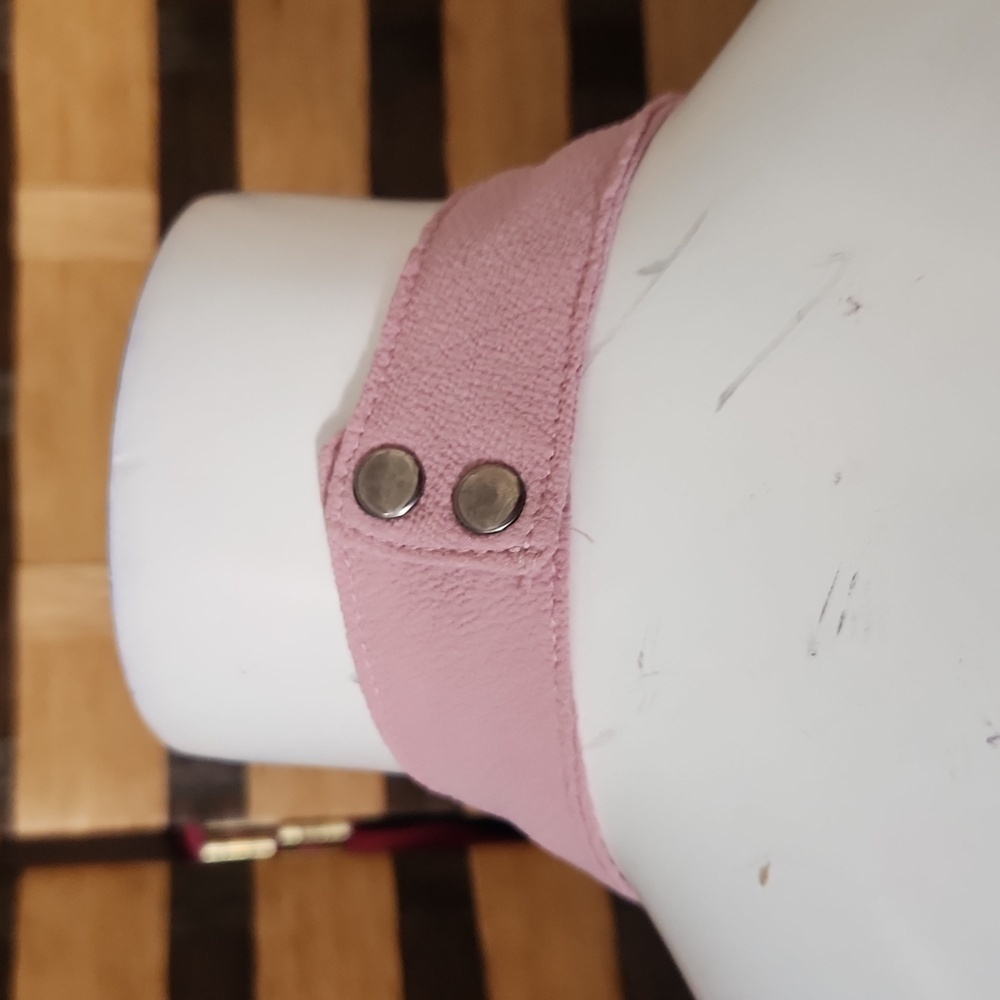 Pink off shoulder choker top - Picture 4 of 9